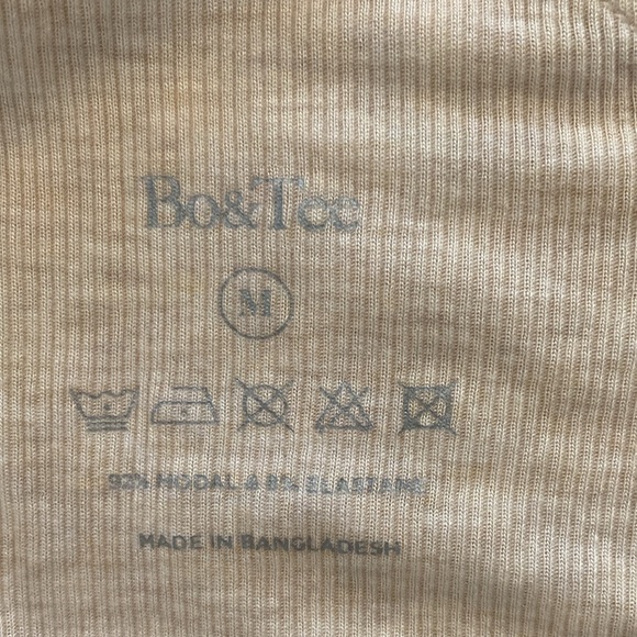 Bo+tee bralette - like new - Picture 3 of 4